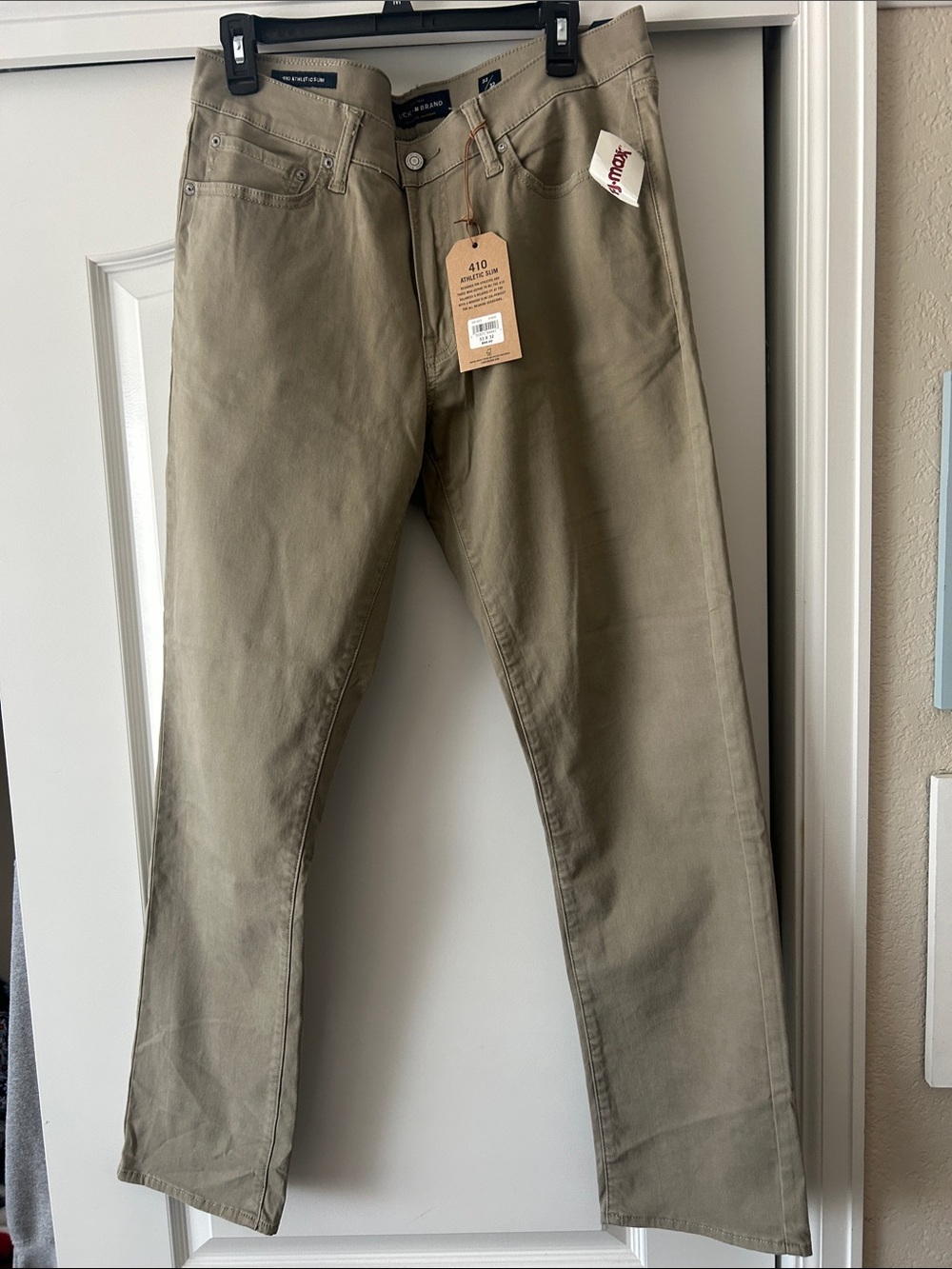 Lucky Brand Men's Chinos in tan